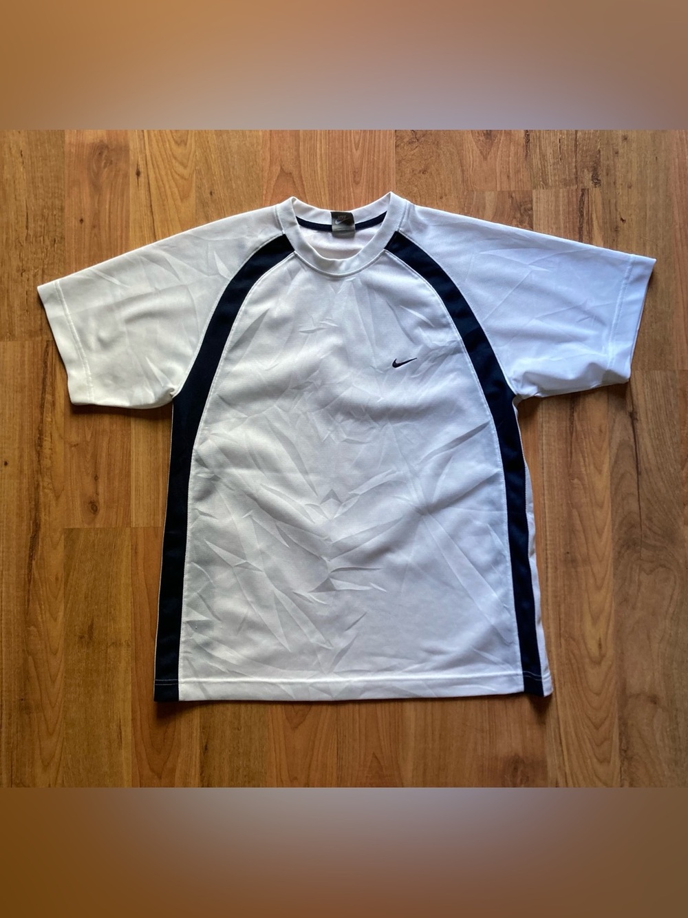 VTG Y2K Nike Mesh Athletic Mens L White Shirt Short Sleeve Embroidered Swoosh